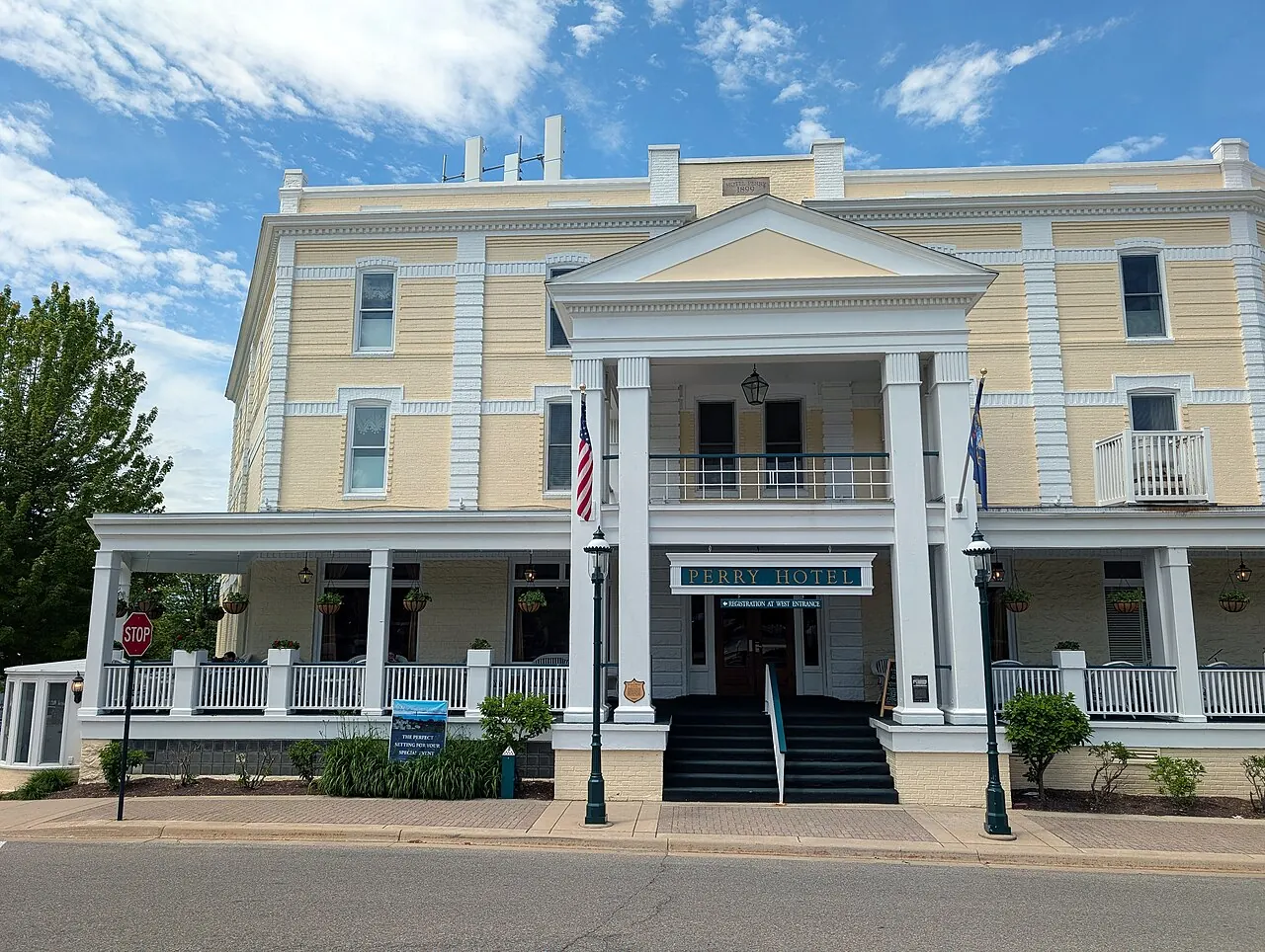 Hotel Perry in Petoskey